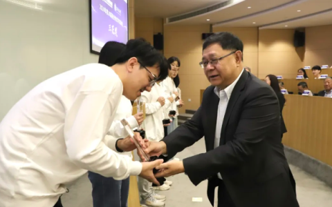 笃行致远，，，，，，，惟实励新——2024年夏安世奖学奖教金HJC黄金城官方网站奖颁奖圆满竣事