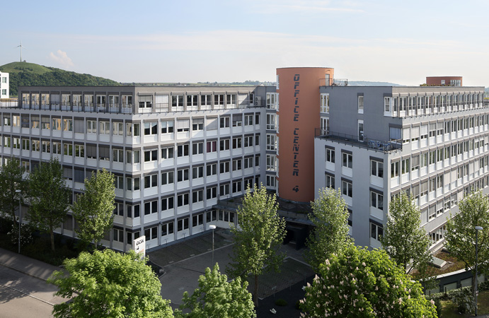 HJC黄金城官方网站欧洲汽车部件测试中心